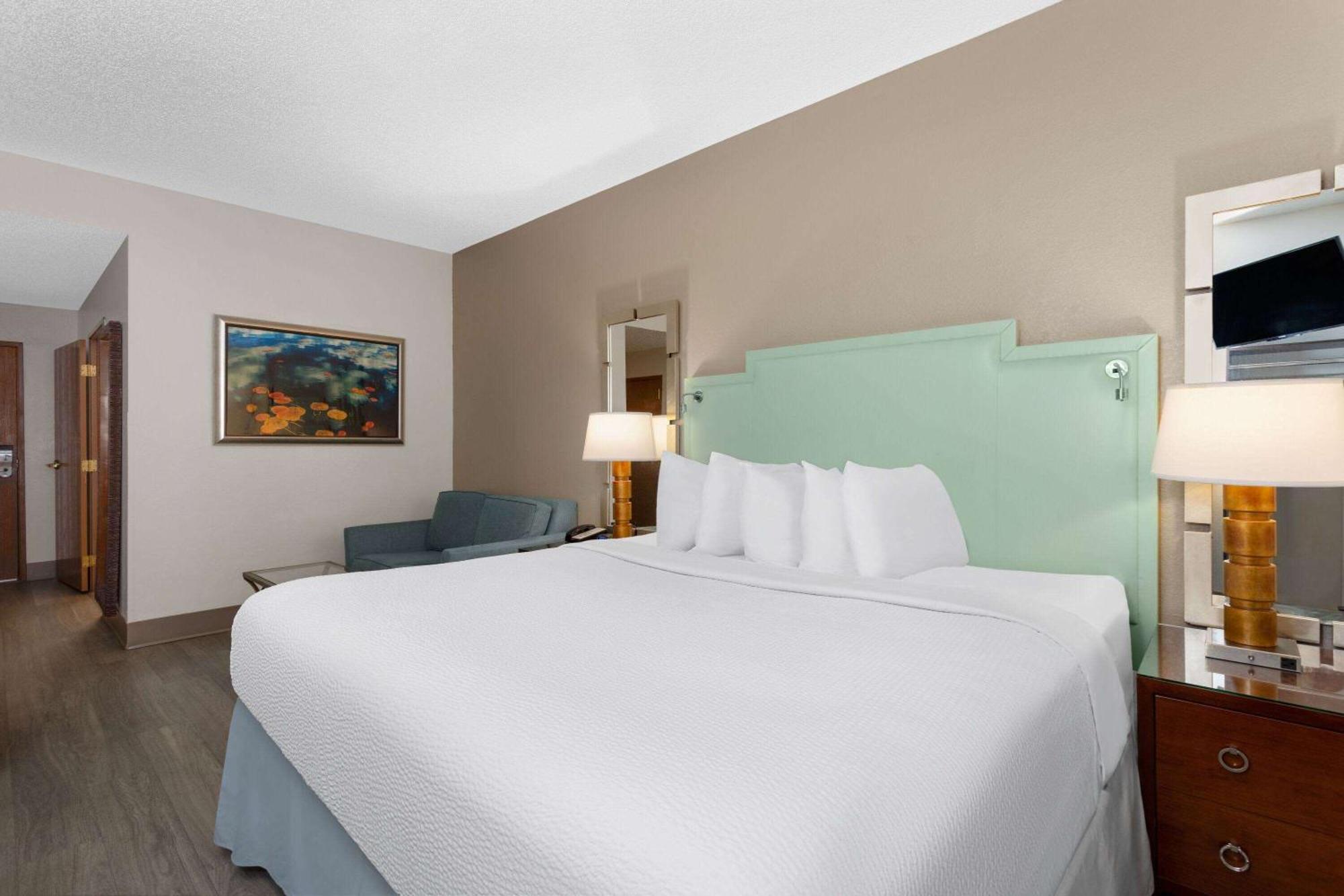 Baymont By Wyndham Orlando-International Dr-Universal Blvd Экстерьер фото