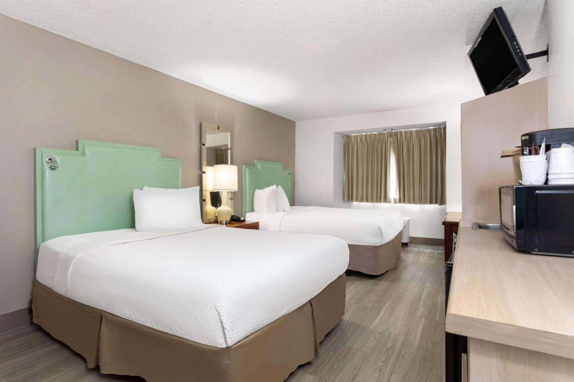 Baymont By Wyndham Orlando-International Dr-Universal Blvd Экстерьер фото
