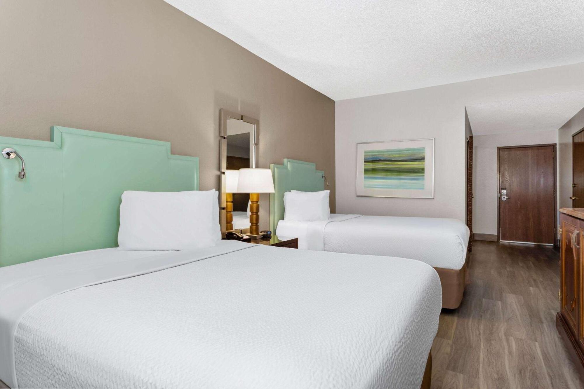 Baymont By Wyndham Orlando-International Dr-Universal Blvd Экстерьер фото