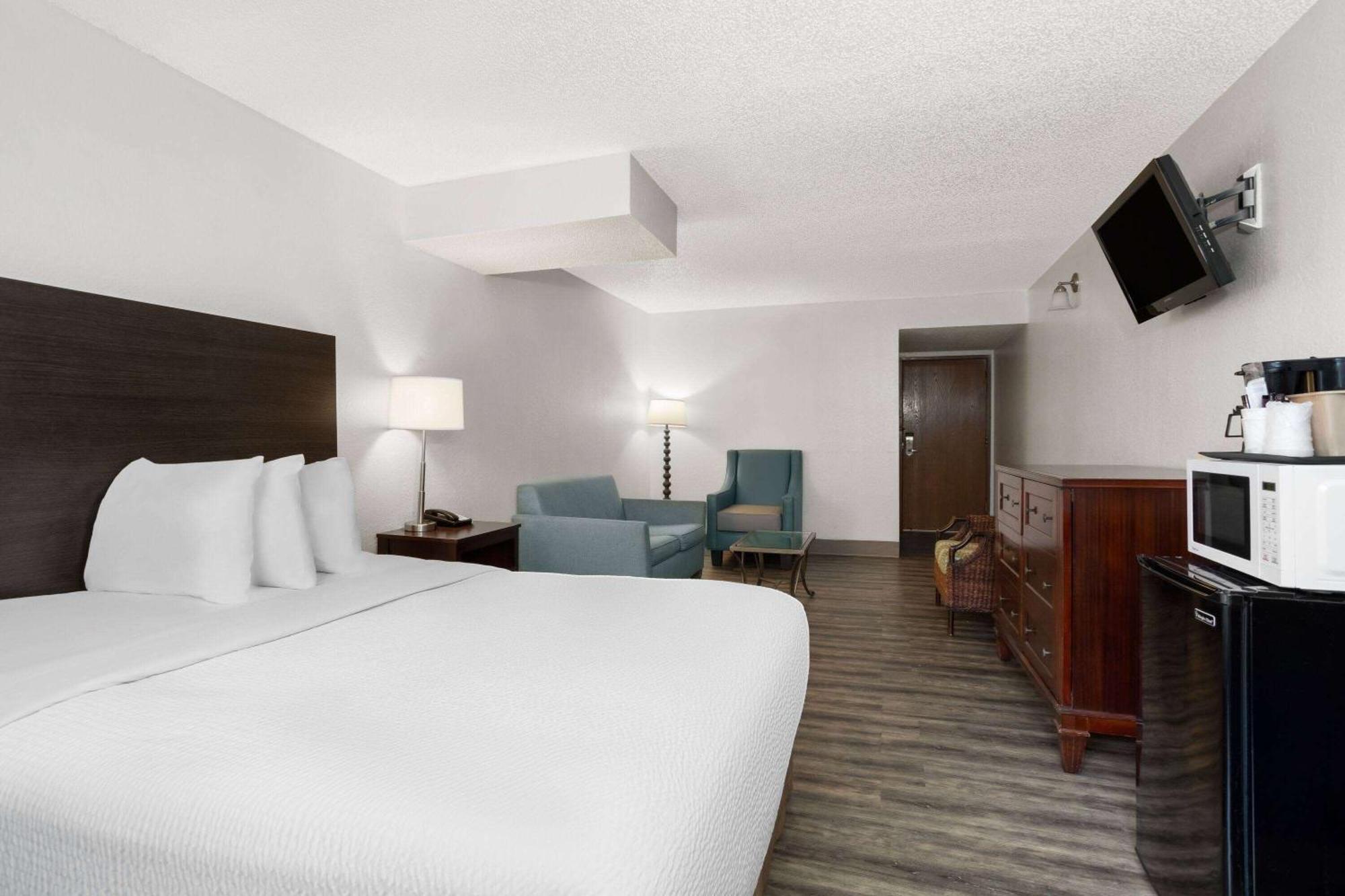 Baymont By Wyndham Orlando-International Dr-Universal Blvd Экстерьер фото